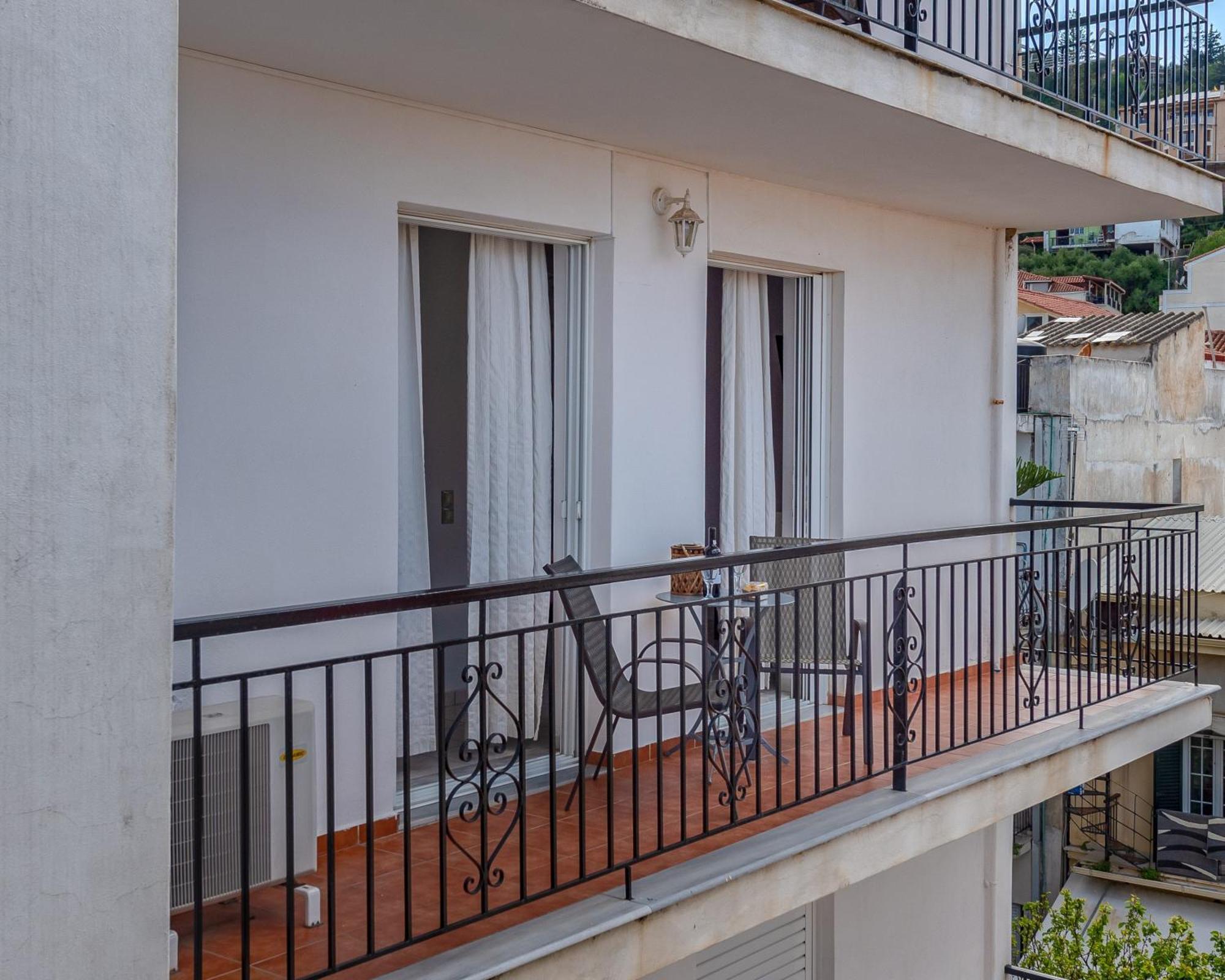 Seafront Spirit Suites Закинтос Номер фото