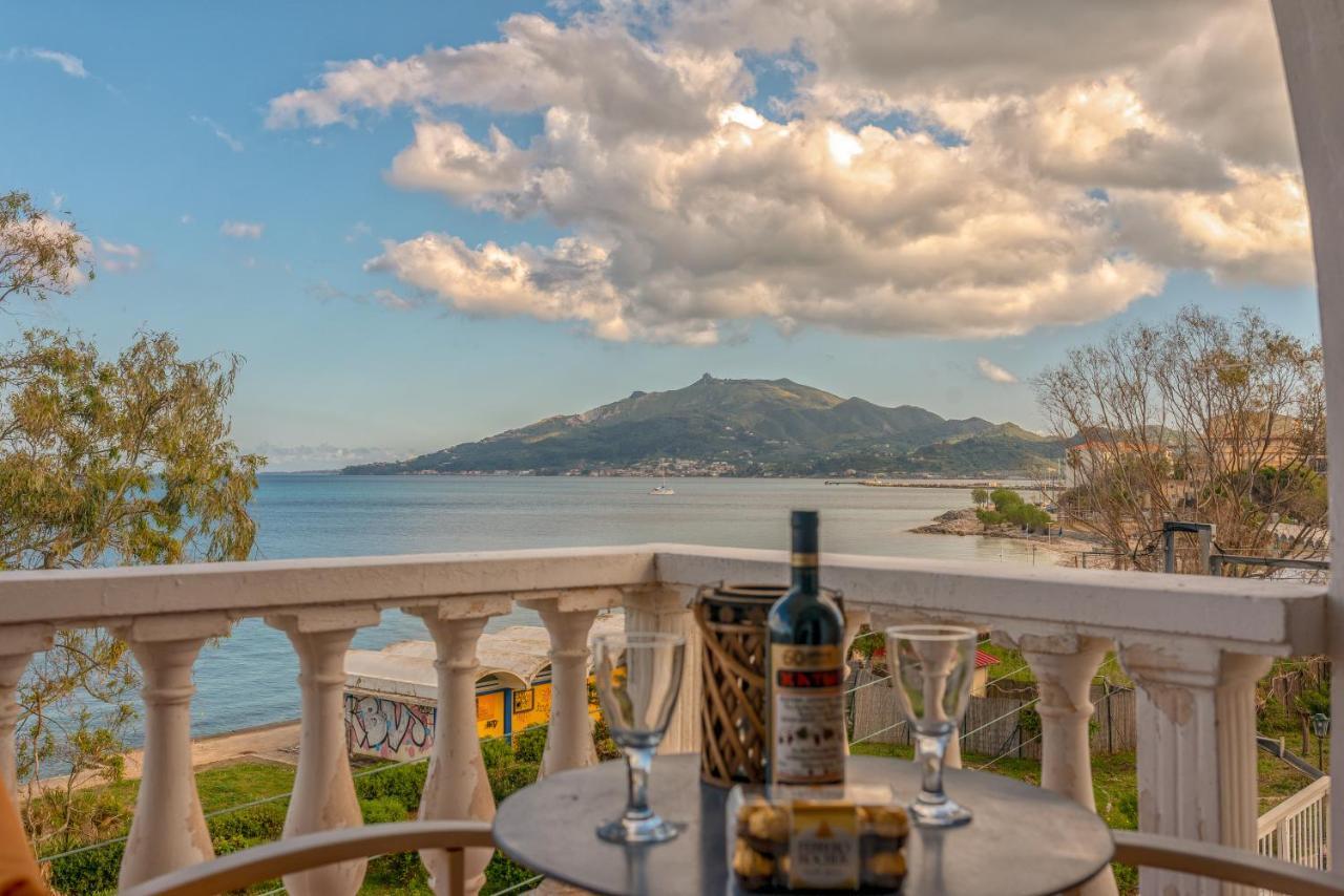 Seafront Spirit Suites Закинтос Экстерьер фото