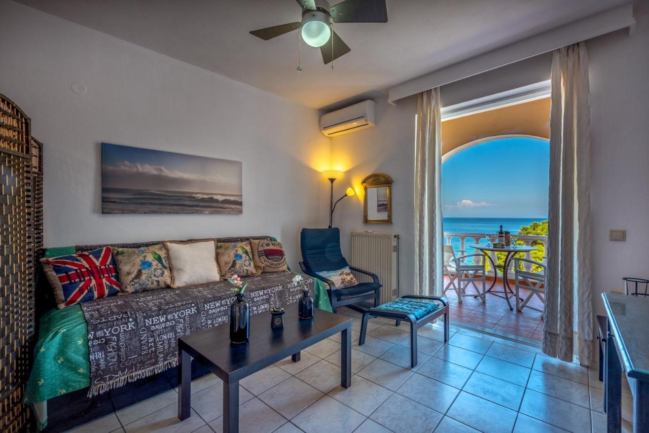 Seafront Spirit Suites Закинтос Экстерьер фото